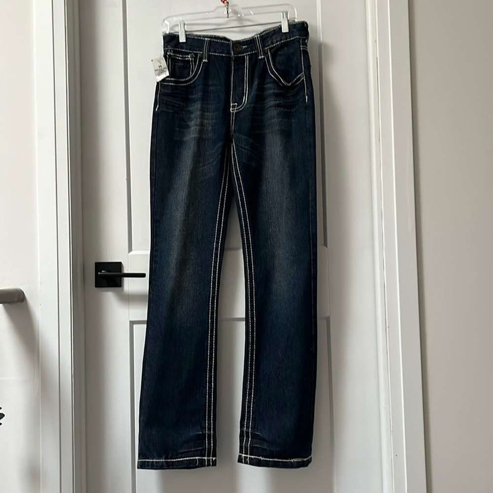 Blue and White Straight Jeans for Effortless Style